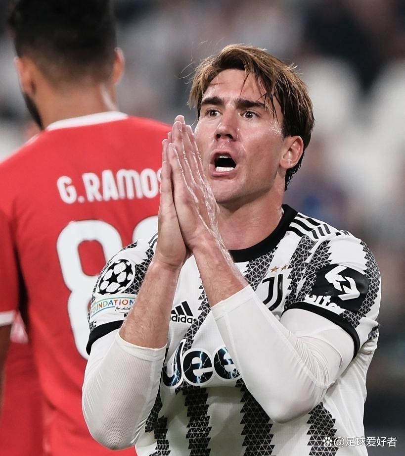 开云体育app关于赛地聚焦——意大利杯今晚热度飙升，尤文图斯防线松动，气氛紧张，球队文化再被提及的信息