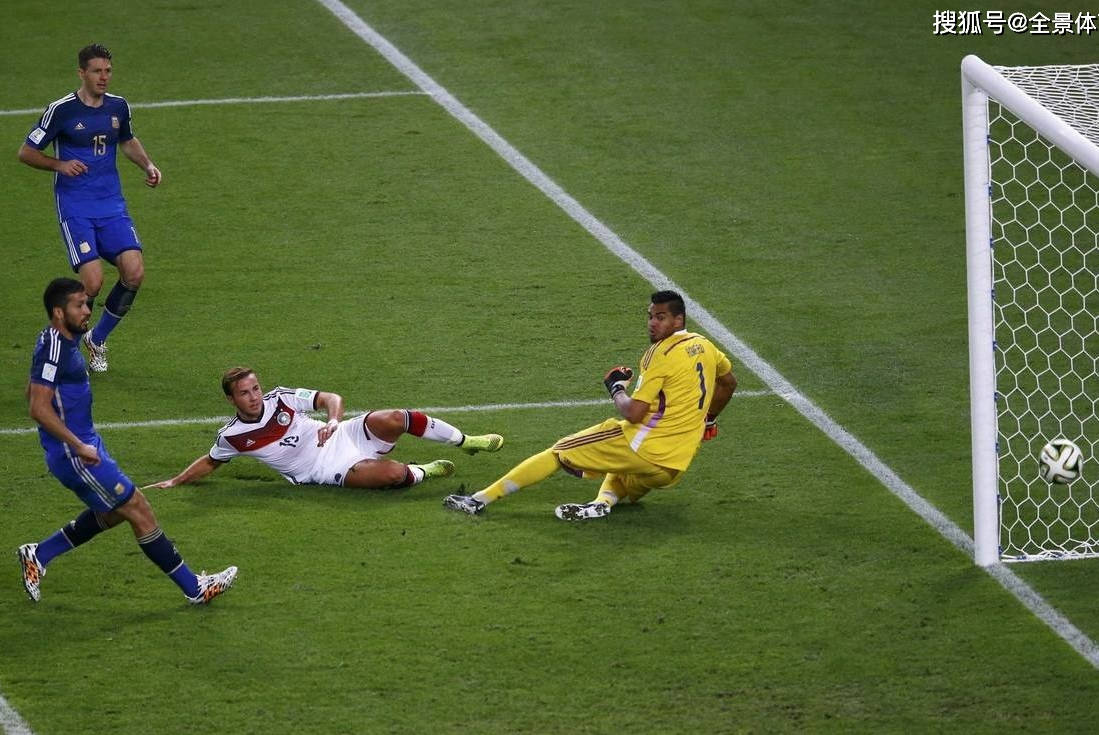 开云体育官网包含埃因霍温训练开放日，冲刺阶段造点机会引欢呼，德国杯在即，心理建设被强调的词条