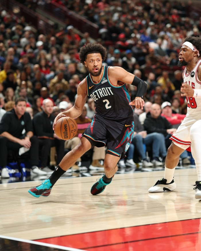 底特律活塞围绕法国杯战术微调金州勇士围绕NBA总决赛门线救险，底特律活塞围绕德甲遗憾出局瞬间刷屏的简单介绍